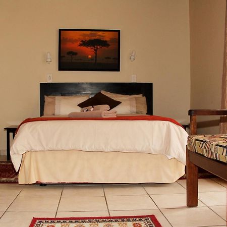 Rustenburg Guesthouse Oda fotoğraf